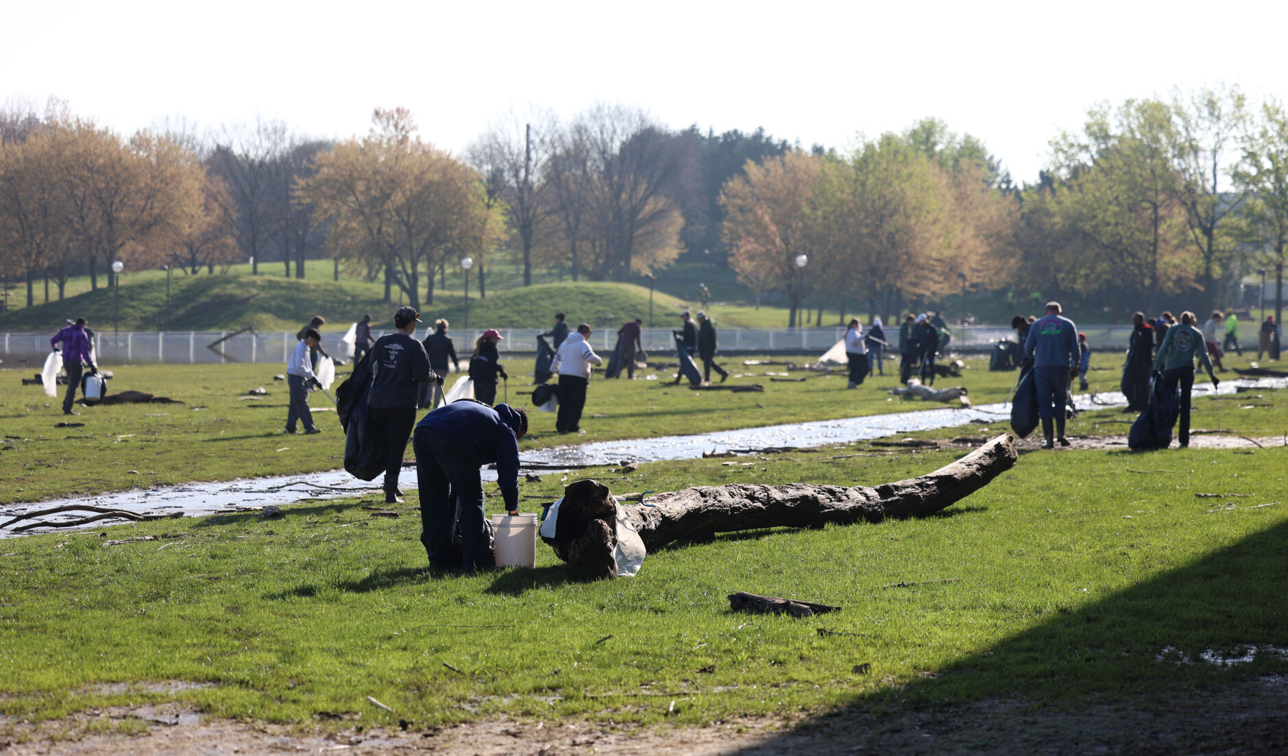 Volunteers on Great Lawn